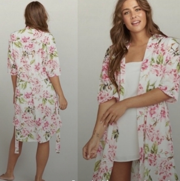 Show ME YOUR MUMU brie robe peonies floral print os - Picture 3 of 16
